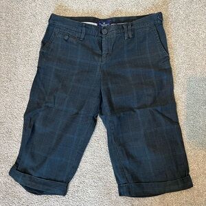 American Eagle Plaid Bermuda Shorts - Blue